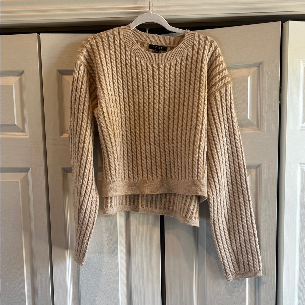 G/FORE Beige Ribbed Crew Neck Sweater cropped uneven hem